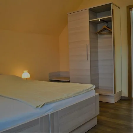 Landgasthof Fleischhauer Hotel Homberg (Ohm)